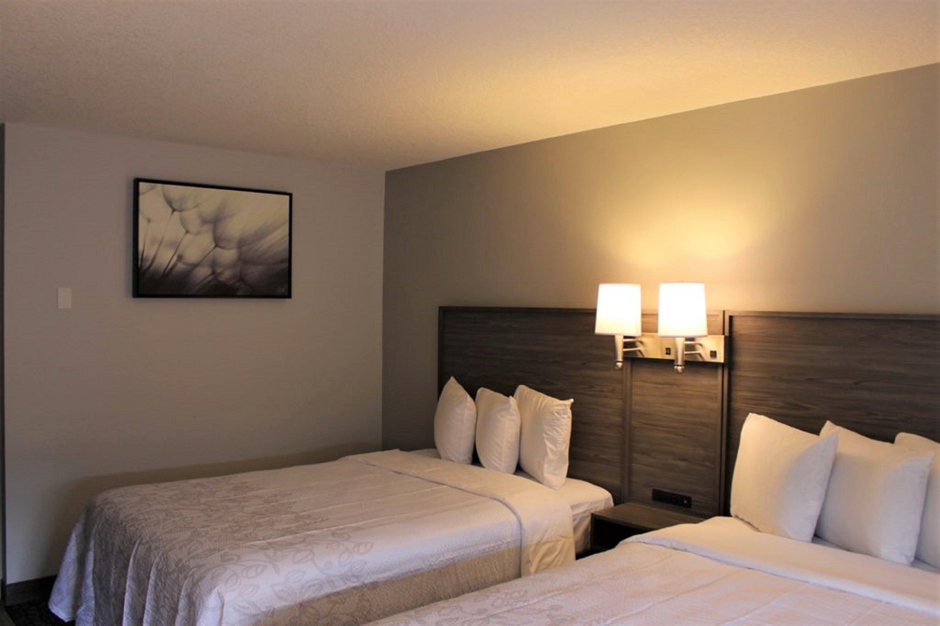 Emerald & Airport 2* Calgary